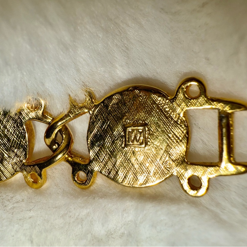 Vintage Golden and Faux Pearl Women's Bracelet made by Weingeroff - Picture 10 of 11